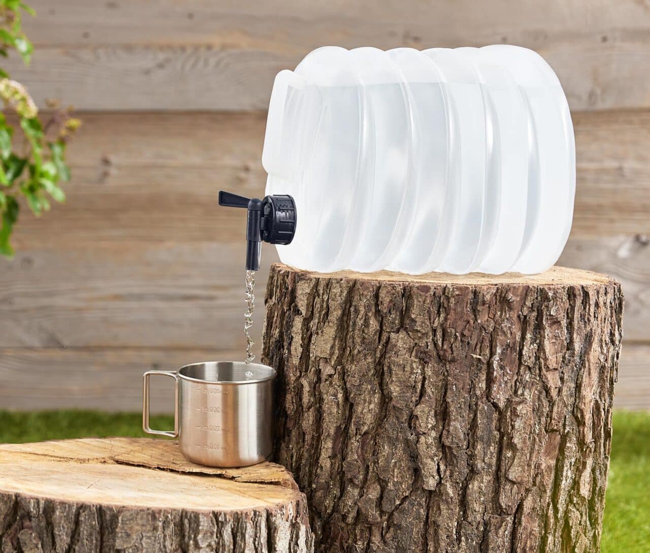 Clevere Küchenhelfer fürs Camping: Nützliche Gadgets zu unschlagbaren Preisen 9 Tchibo faltbarer Wasserkanister