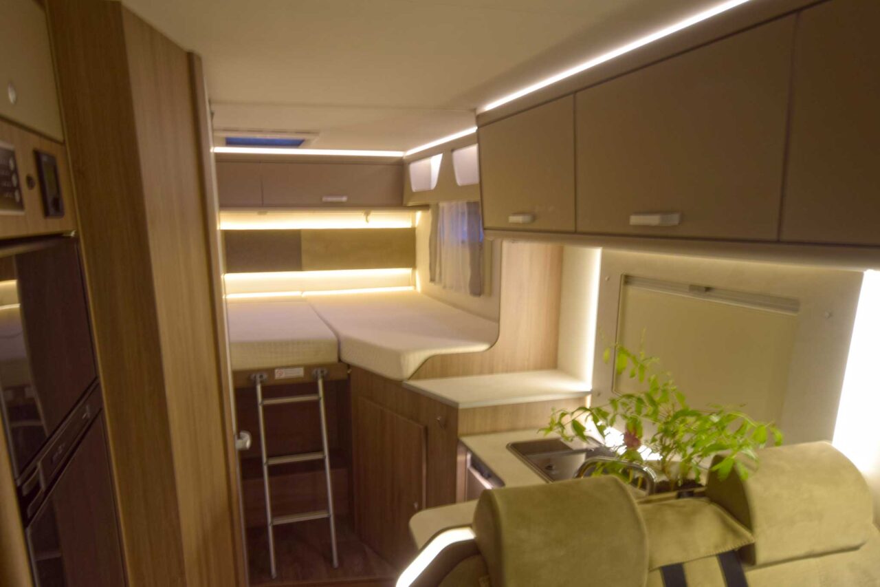 Carado I338 pro+ im Camperstyle-Langzeittest: kompakter Integrierter für Allzeit-Camper und Familien 3 Interieur im Wohnmobil