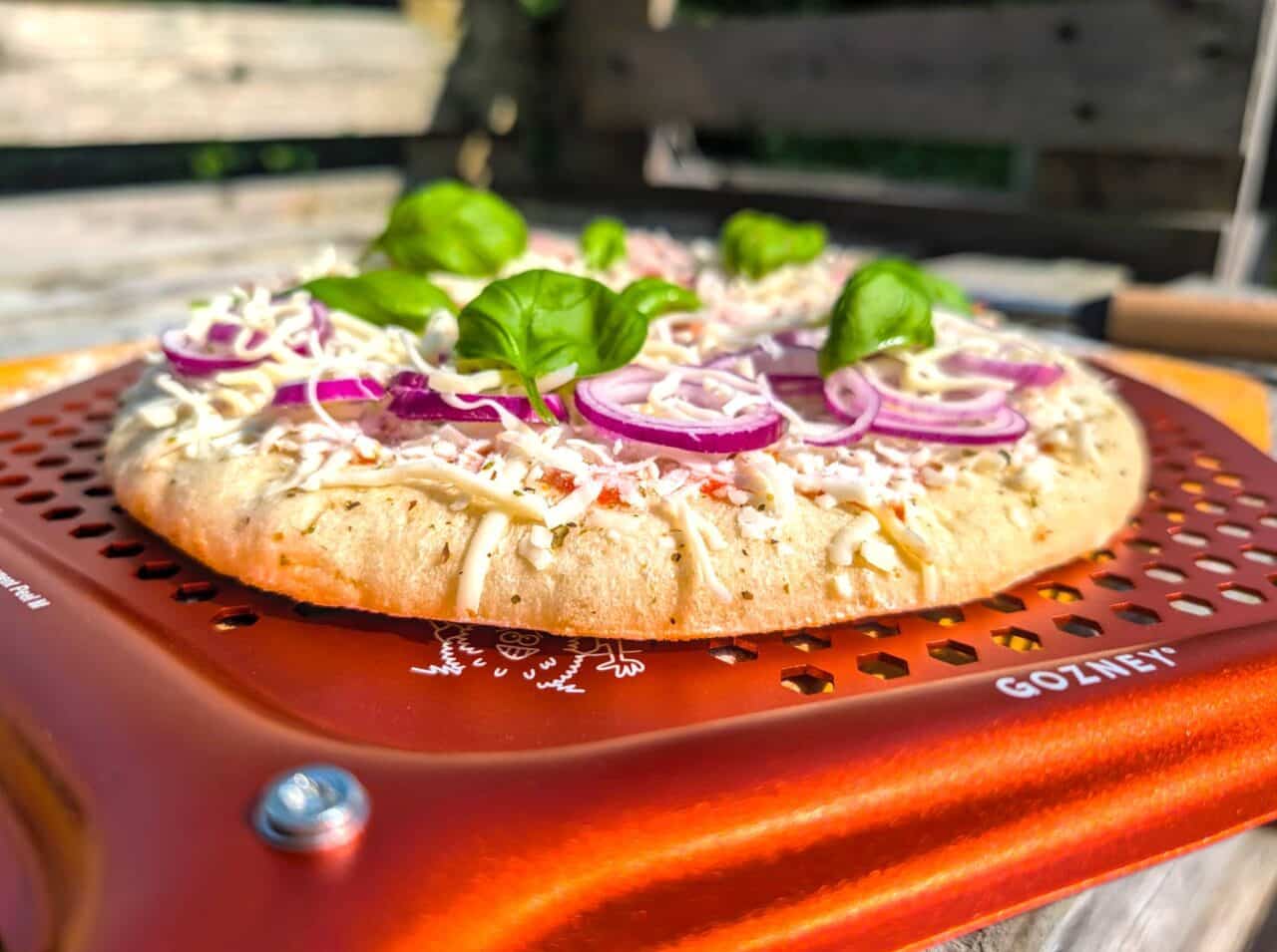 Gozney Tread Pizzaofen im Test: Kann der mobile Pizzabäcker auf dem Campingplatz wirklich überzeugen? 22 gozney tread pizzaofen test fertigpizza erfahrungen