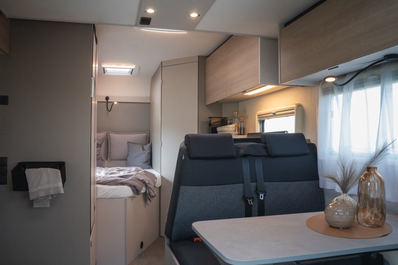 LMC Tracer 680DL Durchschuss von vorne nach hinten