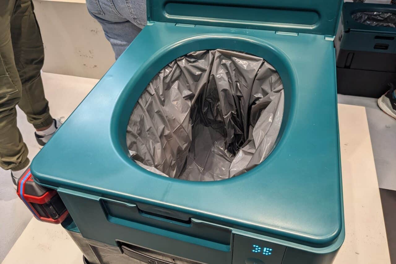 Schluss mit aufwändiger Entsorgung: Nie wieder Schwarzwasser beim Camping mit der Clesana X1 2 clesana x1 liner