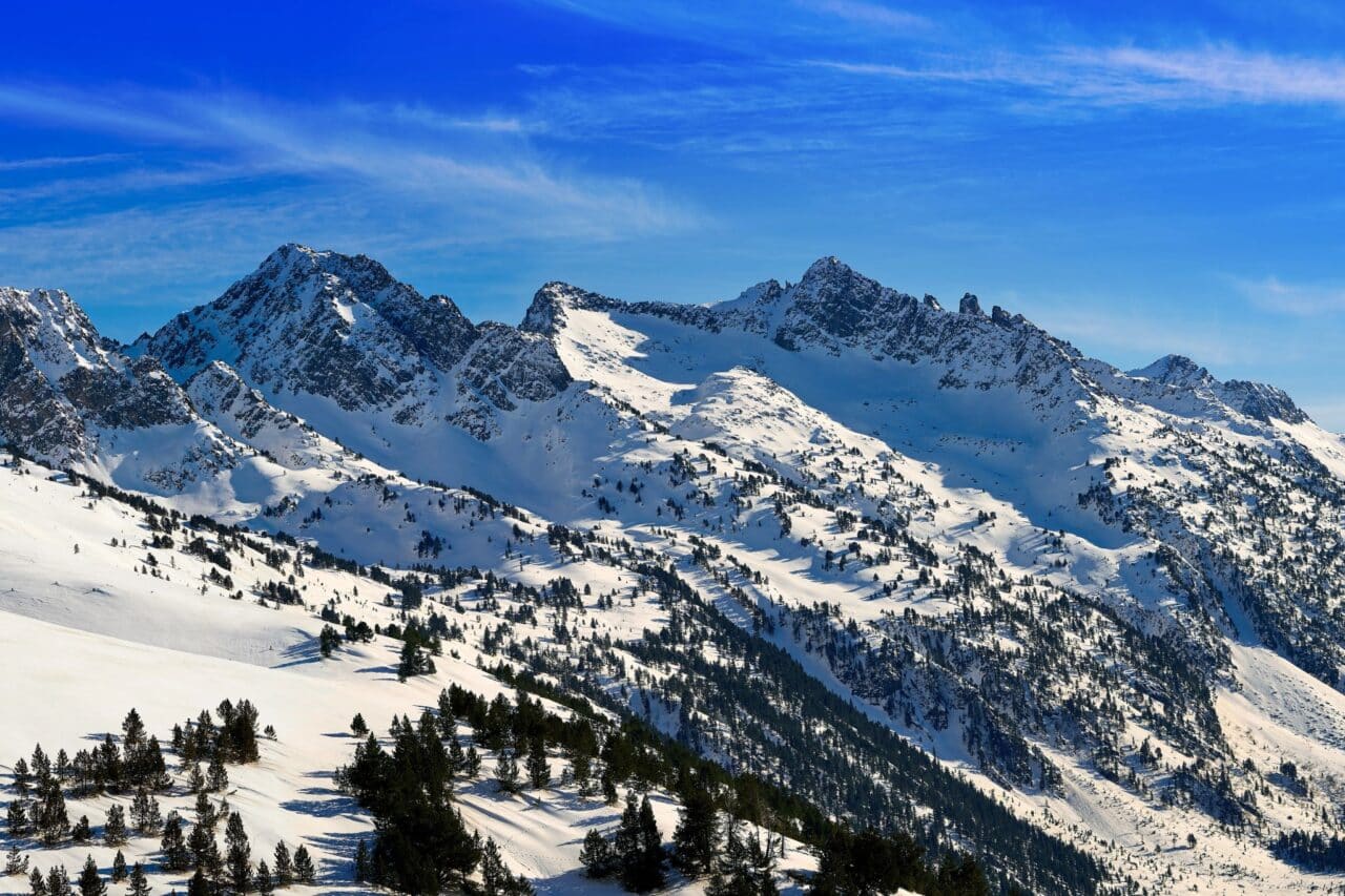 pyrenaeen schnee winter