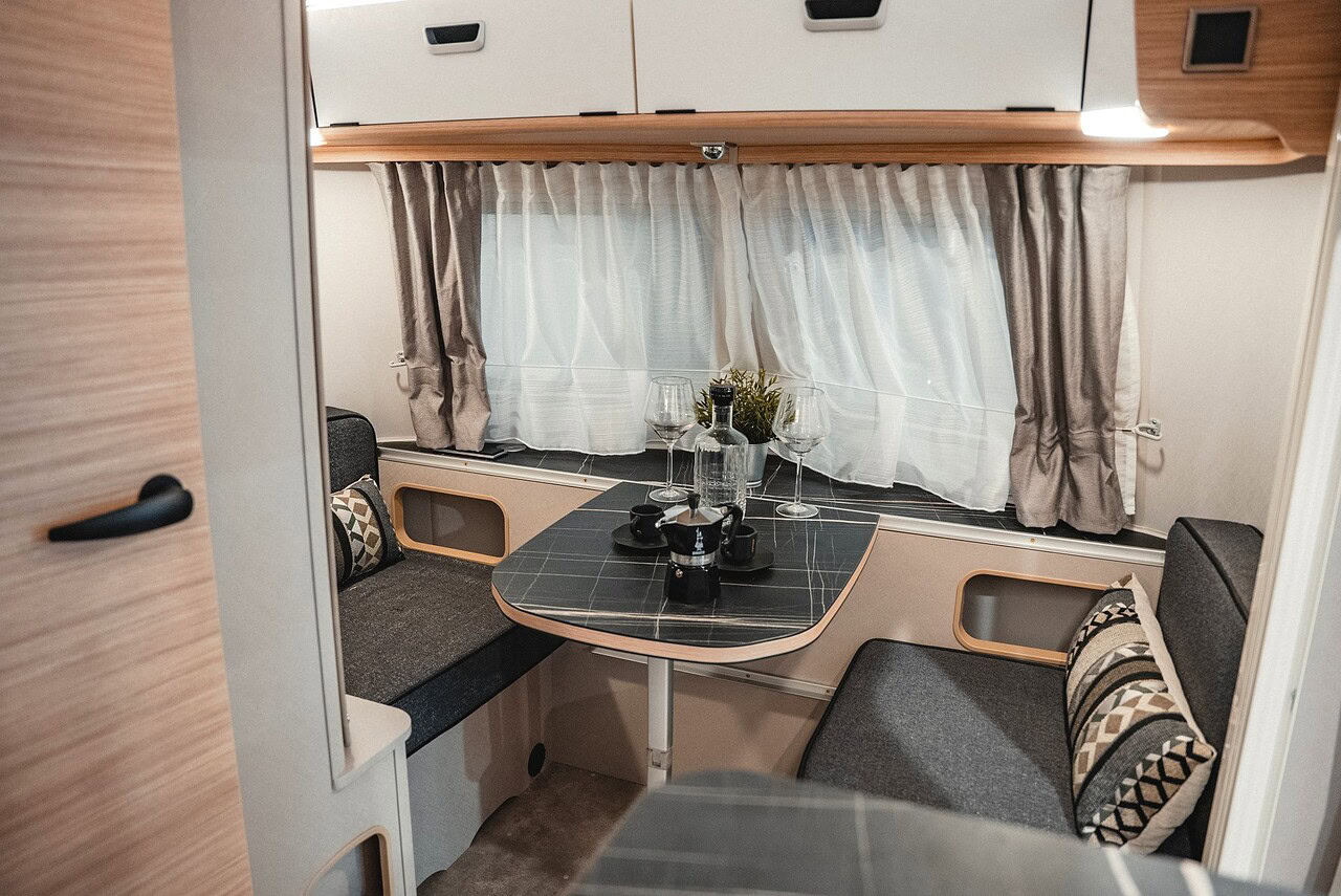 eriba touring silver edition essbereich c hymer