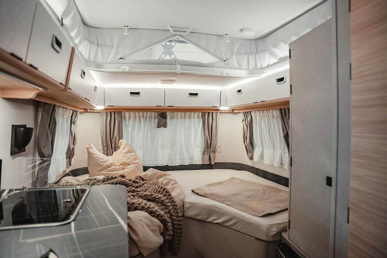 eriba touring silver edition schlafbereich
