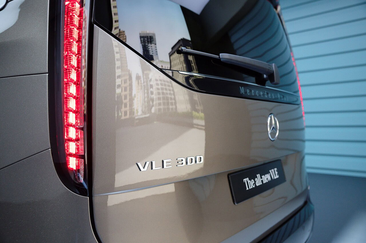 Mercedes-Benz VLE (2026): Die neue Elektro-Ära – Wenn Oberklasse-Eleganz auf Camping-Praxis trifft 3 mercedes benz vle heck