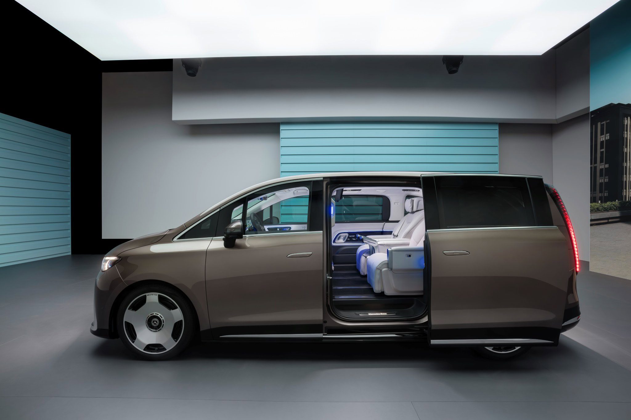Mercedes-Benz VLE (2026): Die neue Elektro-Ära – Wenn Oberklasse-Eleganz auf Camping-Praxis trifft 6 mercedes benz vle seitenansicht